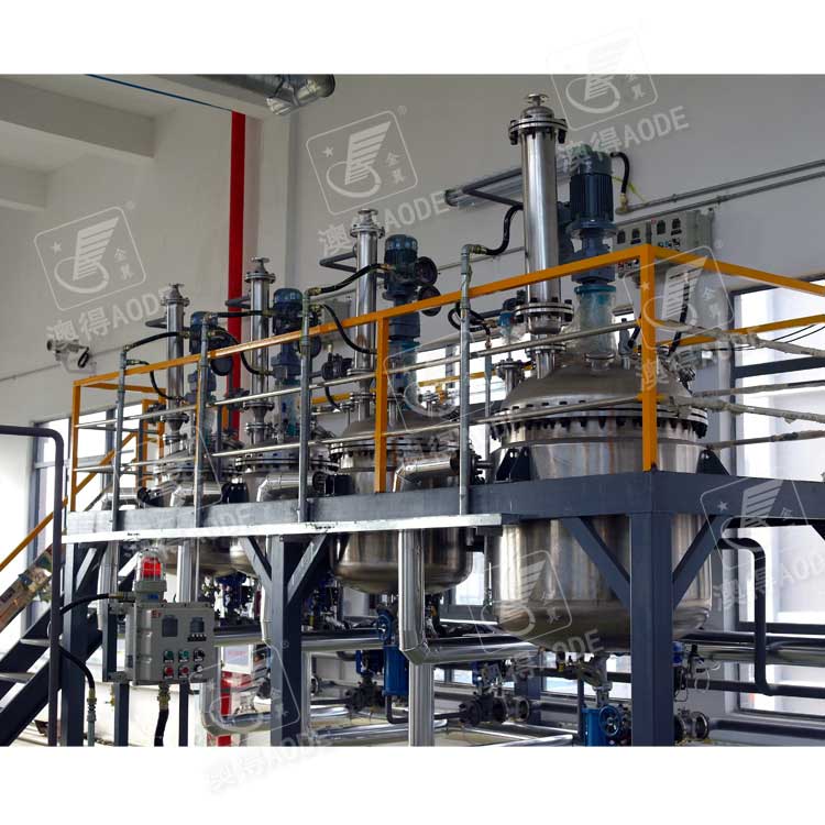 分散(san)研磨攪(jiǎo)拌脫泡(pao)一體釜(fǔ)