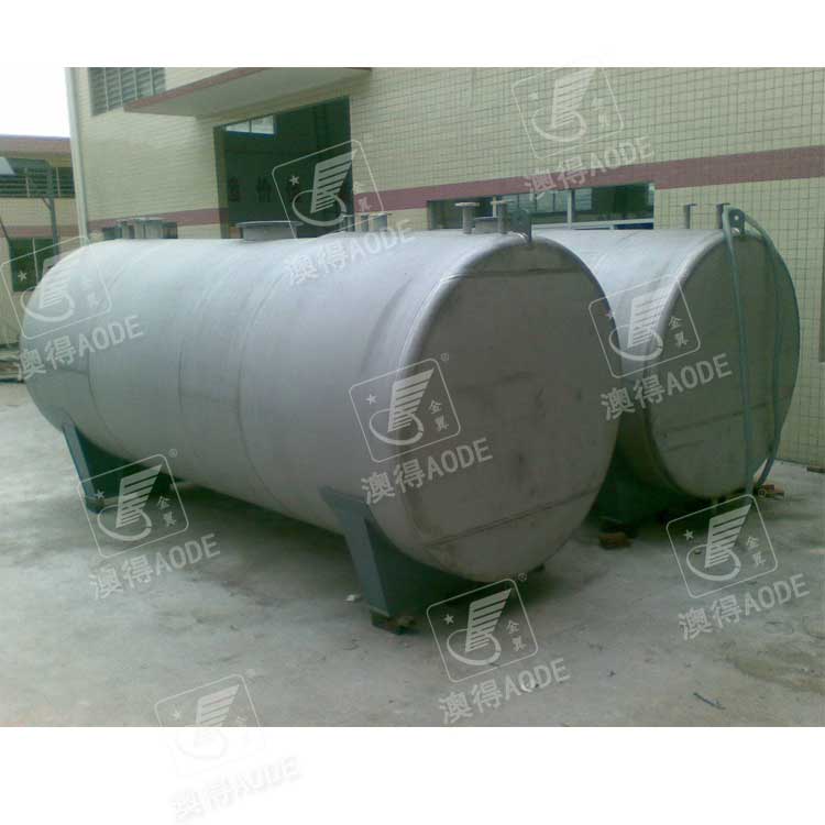 卧式儲罐(guan)